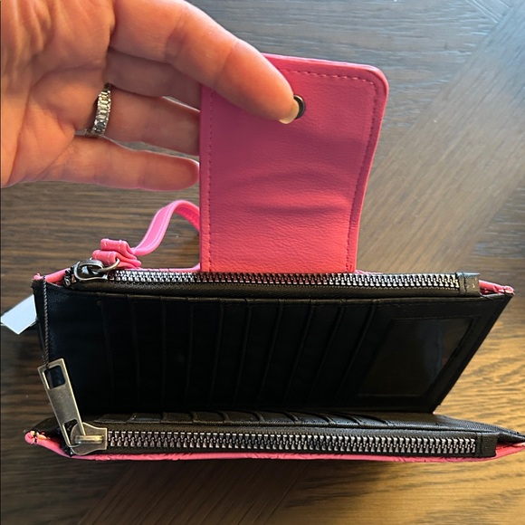 Ed Hardy Pink Large Wristlet Clutch Great for Passport - Picture 4 of 5
